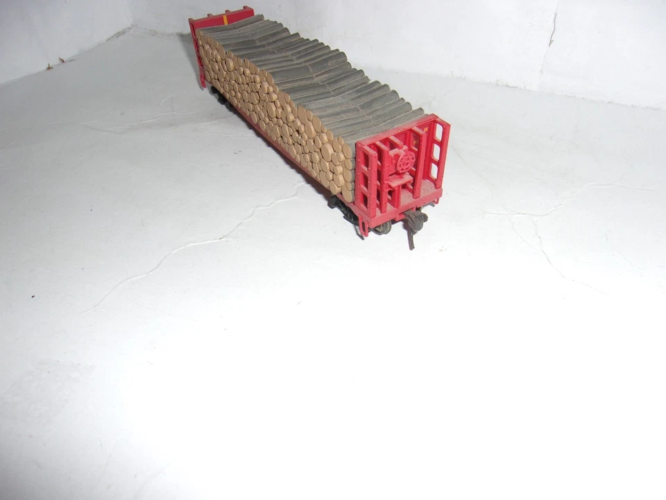 D8  (HO) Atlas-D & H  # 8054-Delaware&Hudson- Pulpwood Flat Car - Image 2 of 4