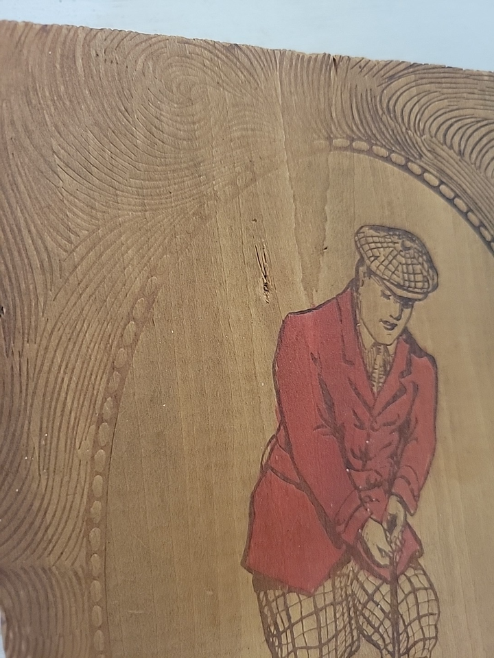 Ancien Mouchoir Pyrographié Début 1900 - Motif Golfeuse