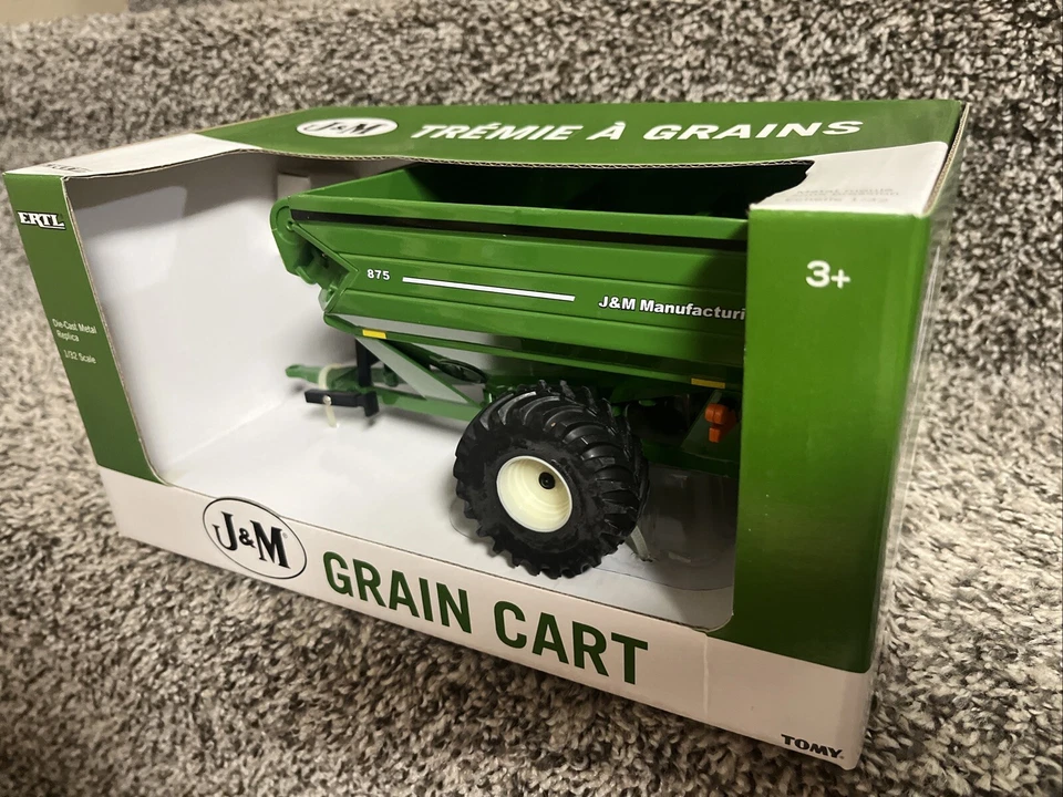 ERTL 1:32 J&M Manufacturing 875 Grain Cart Diecast! NEW! Green Hard To Find! - Image 3 of 3