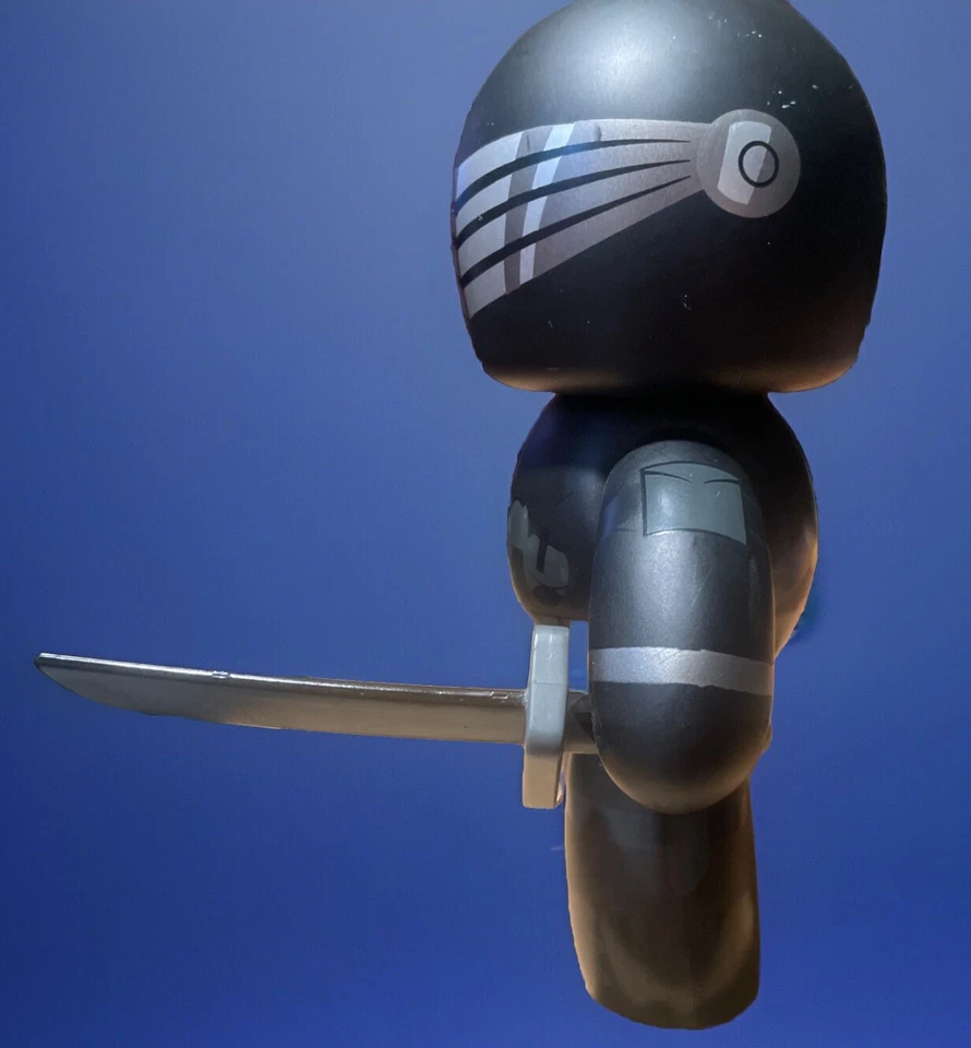 GI Joe 2008 Mighty Muggs Snake Eyes Foto 2 de 4