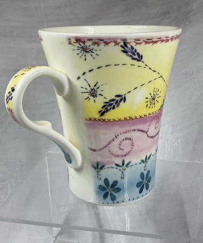 ROYAL GRAFTON TAMS FINE BONE CHINA HALF PINT MUG USED YELLOW PINK BLUE DRINK TEA - Picture 3 of 11