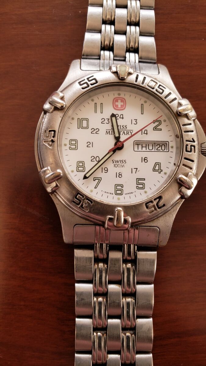 Swiss Military Wenger DateWatch 096.0685 Stainless Steel Swiss Military Wenger DateWatch 096.0685 Stainless Steel