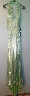 Riva Designs - Style 7024 Green Halter Front Split Ball Gown Dress Size 8   