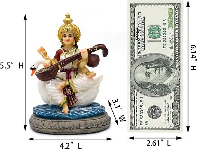 Godin Saraswati Draagt Een Rode Sari En Zit Op Een Boek Met Een Muziekinstrument Vasant Panchami Festival 94574 19363