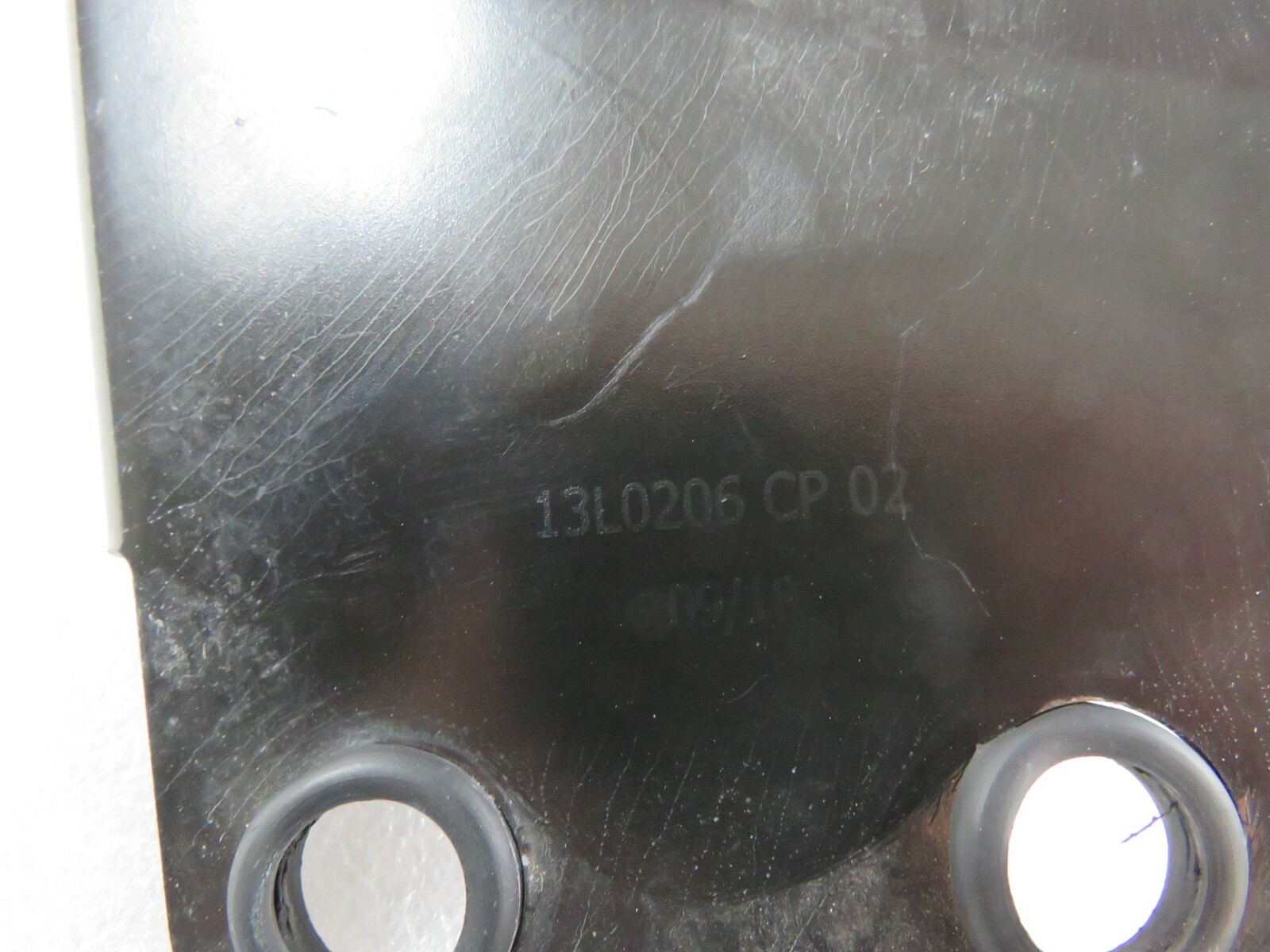 Mclaren 600LT, RH, Upper Radiator Fan Bracket, Used, P/N 13L0206CP