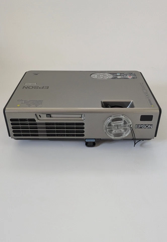 Epson EMP-755 Projektor Beamer LCD-Projektor inkl. Tasche - ohne Fernbedienung - Bild 3 von 4