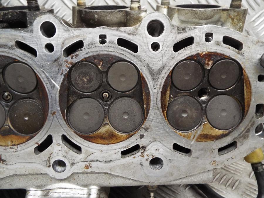head 
STRIKE スノーボードブーツ THERMO FIT Kawasaki ZXR 400 ZX400L - Cylinder Head A106G | eBay