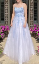 Camille La Vie Prom Dress-Size 2-Blue And White Floral Ballgown