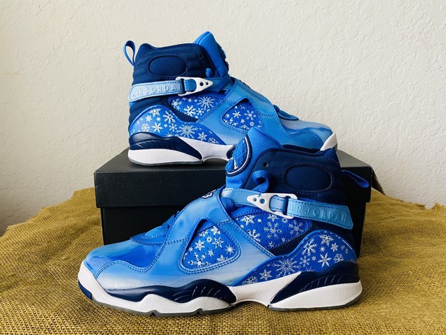 retro 8 snowflakes