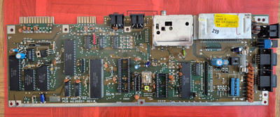   Motherboard Commodore 64 C64 Model 250469 / 252311 REV B   3 Chips fehlen  