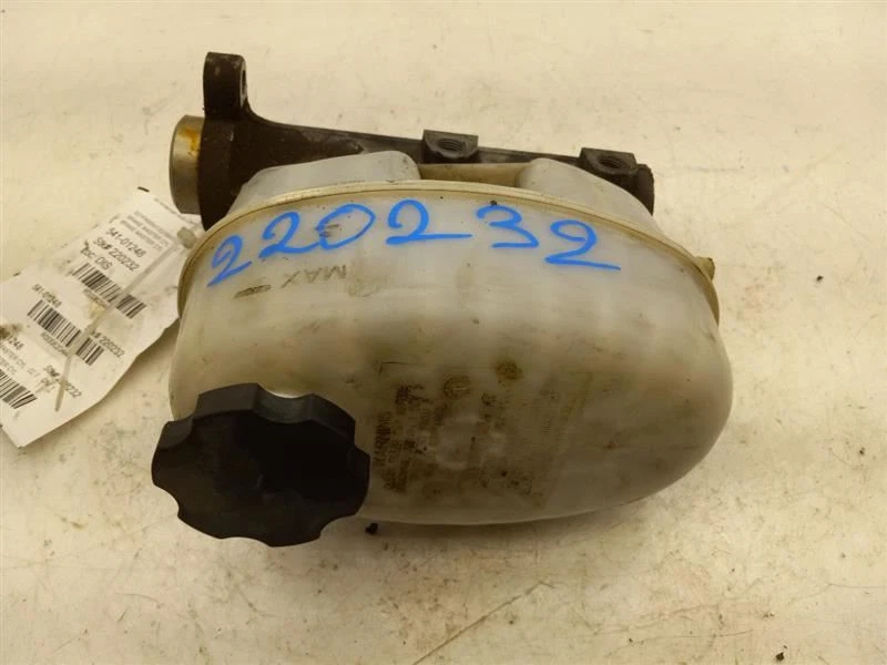 Cilindro maestro de freno frenos de asistencia hidráulica 03-06 AVALANCHE 1500 19209199 Foto 2 de 4