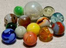 Beautiful Mixed Lot 14 Old Vintage Marbles Vibrant Colors & Patterns and Sizes