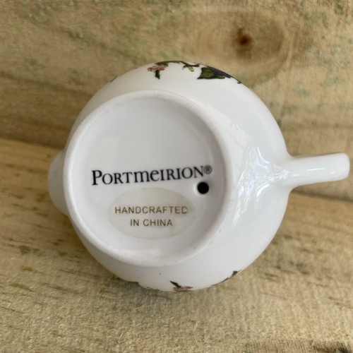 Portmeirion Mini Teapot Ornanament Holly & Ivy Christmas Porcelain Botanical - Picture 3 of 6