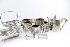 Vintage Silver Plate Ware Tea Service Toast Rack Entrée Dish 3601g