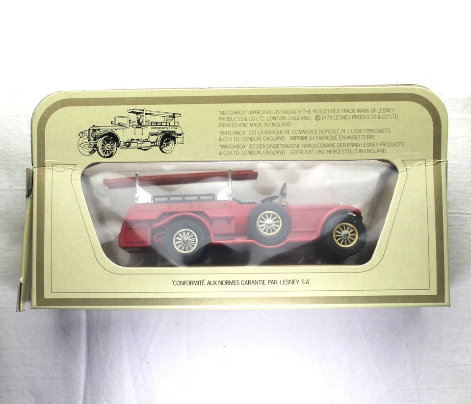 MATCHBOX MODELS OF YESTERYEAR, 1920 Rolls Royce Fire Engine Y-6 Red. - Image 3 of 4