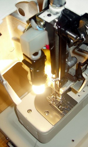 Freiarm Nähmaschine Gritzner / Dorina Modell 6910, Anschiebetisch und Zubehör! - Bild 7 von 10