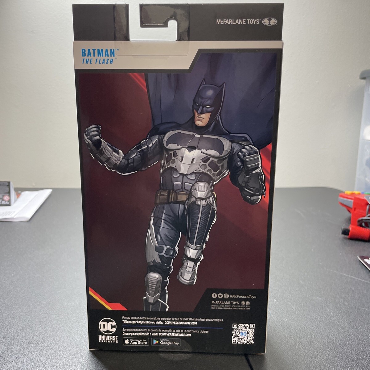 McFarlane DC Multiverse Batman The Flash Platinum Edition Action