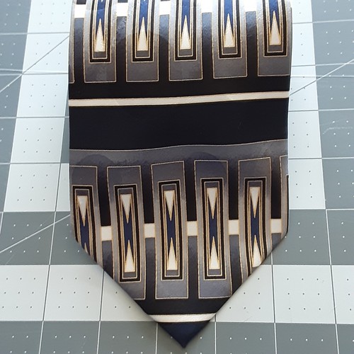 Di Moggio Mens Neck Tie 4” x 58" Hand Made 100% Hand Made Pure Silk Blues/Gray - Picture 7 of 7