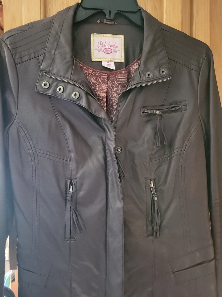 Abrigo Chaqueta M Rosa Sobre Imitación Cuero Ajustado Forrado Cintura Corta Otoño Para Mujer Foto 2 de 4