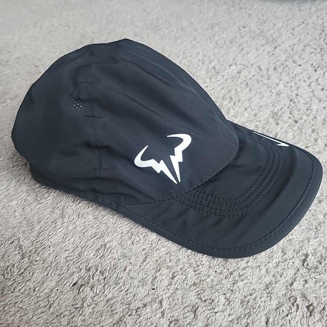 Picture 4 of 12