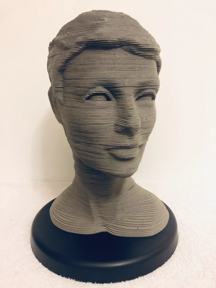 3D sculpture puzzle The Eternal Woman Assembled No Box