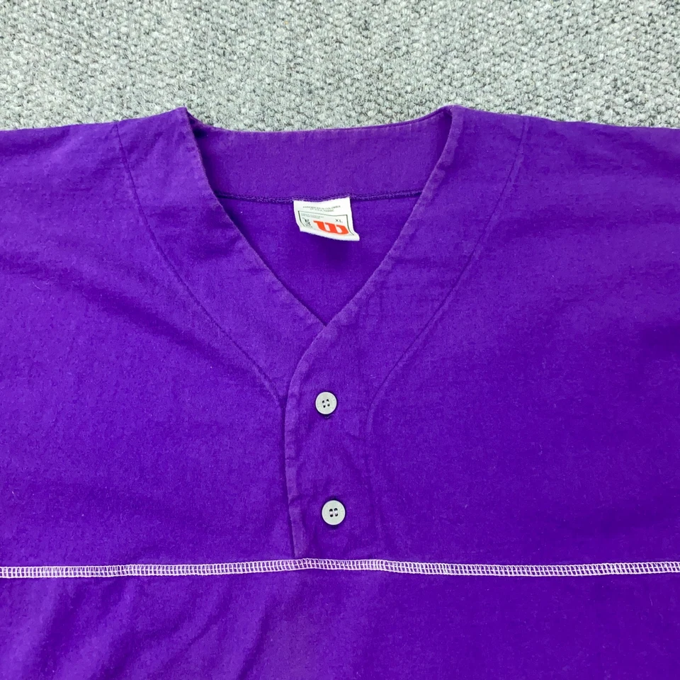 Camiseta de béisbol retro de colección Wilson Henley para hombre XL púrpura manga corta años 90 Foto 4 de 4