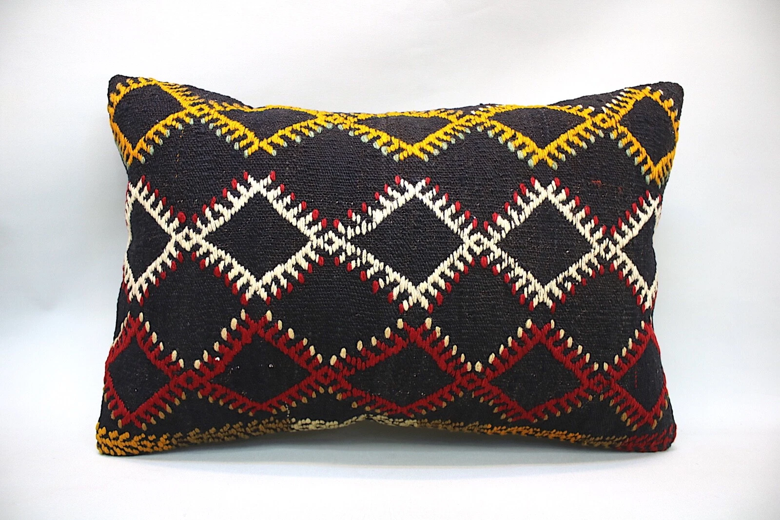 Kilim Sofa Pillow, 16x24 inc, Decorative Throw Pillow, Handmade Vintage Pillow