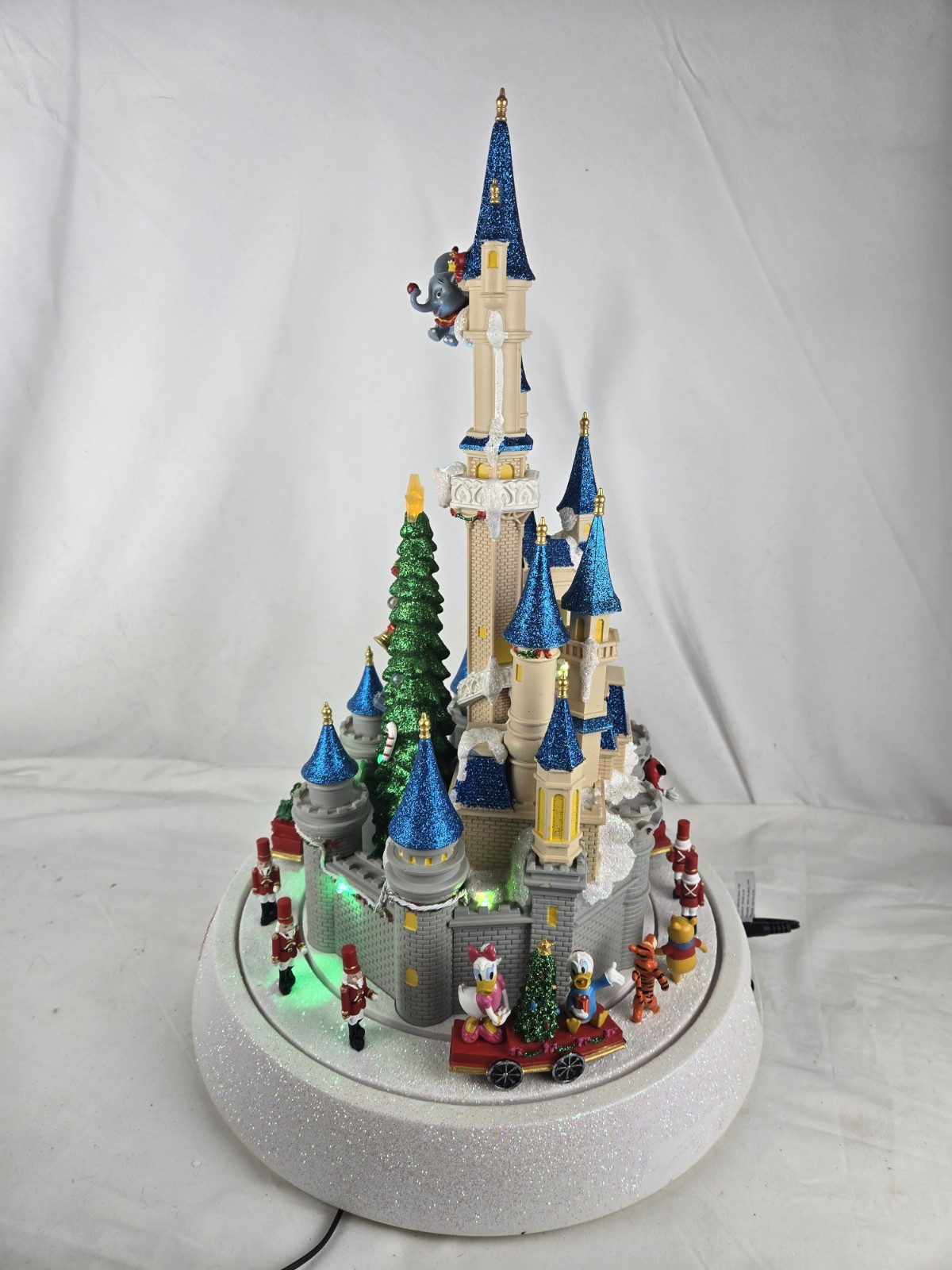 Picture 13 of 24