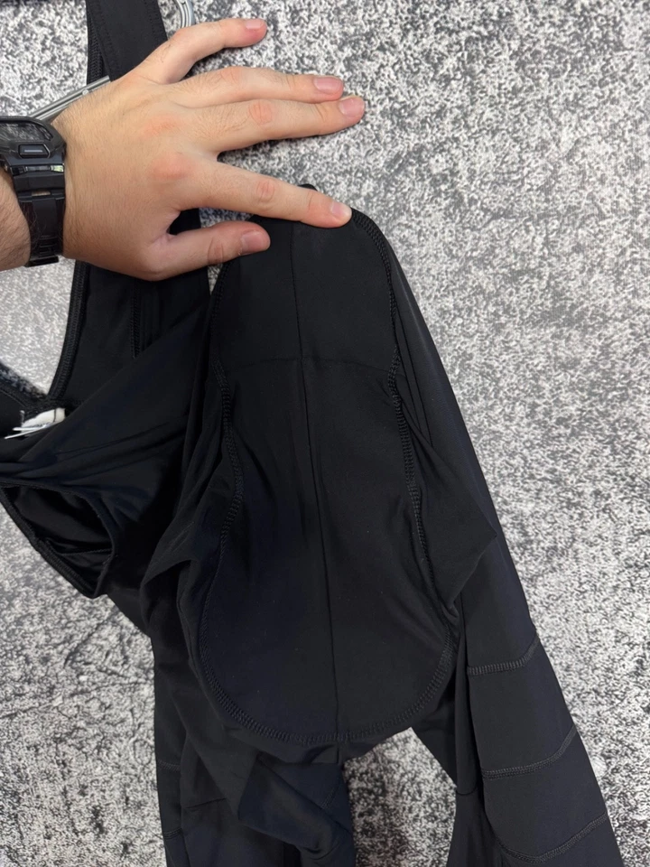 Men’s Gore Bike Wear Cycling Bib Pants Compression Suit Size XL - Image 4 of 4