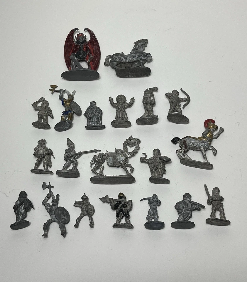 Vintage D&D AD&D Mixed Lot Figures Ral Partha Grenadier Metal Figures 70s & 80s - Image 2 of 4
