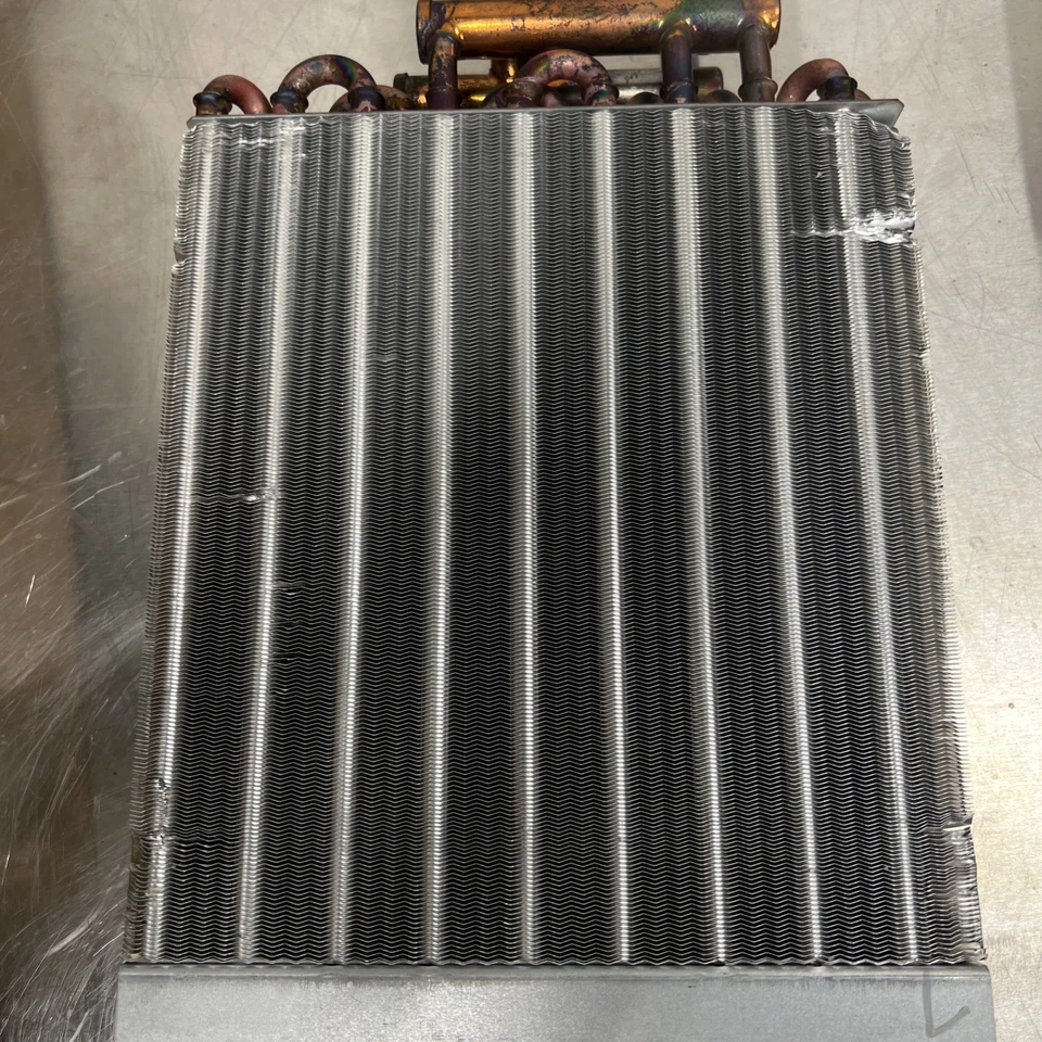 NEW OEM Peterbilt Heater Core Fits Peterbilt 357 379 2007-2010 3X010005 3X011018 - Image 4 of 4