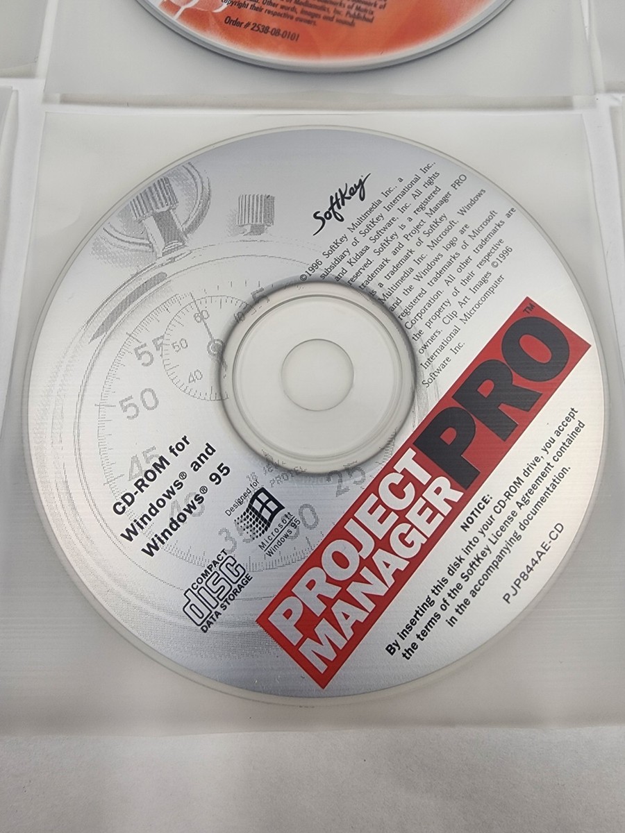 Lot Of 9 Vintage PC Software Programs Windows 95 / 3.1 CD-ROM Disc