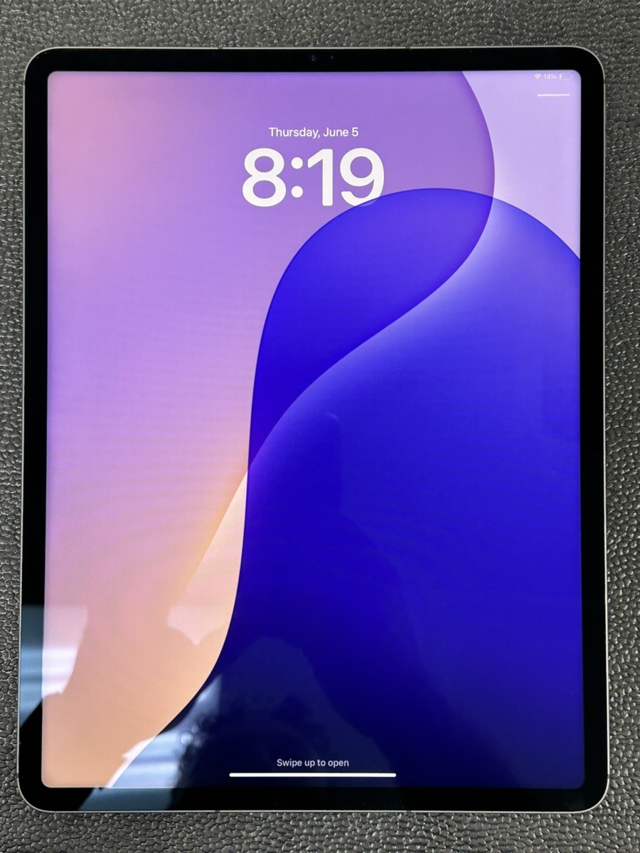 Apple iPad Pro 5th Gen (2021) - 12.9