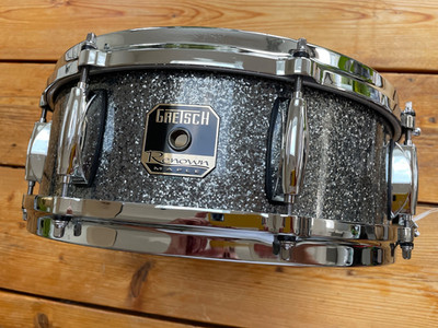 Gretsch Renown Maple Snare Drum 14'' x 5'' in Slate Silver Sparkle - RN-0514S