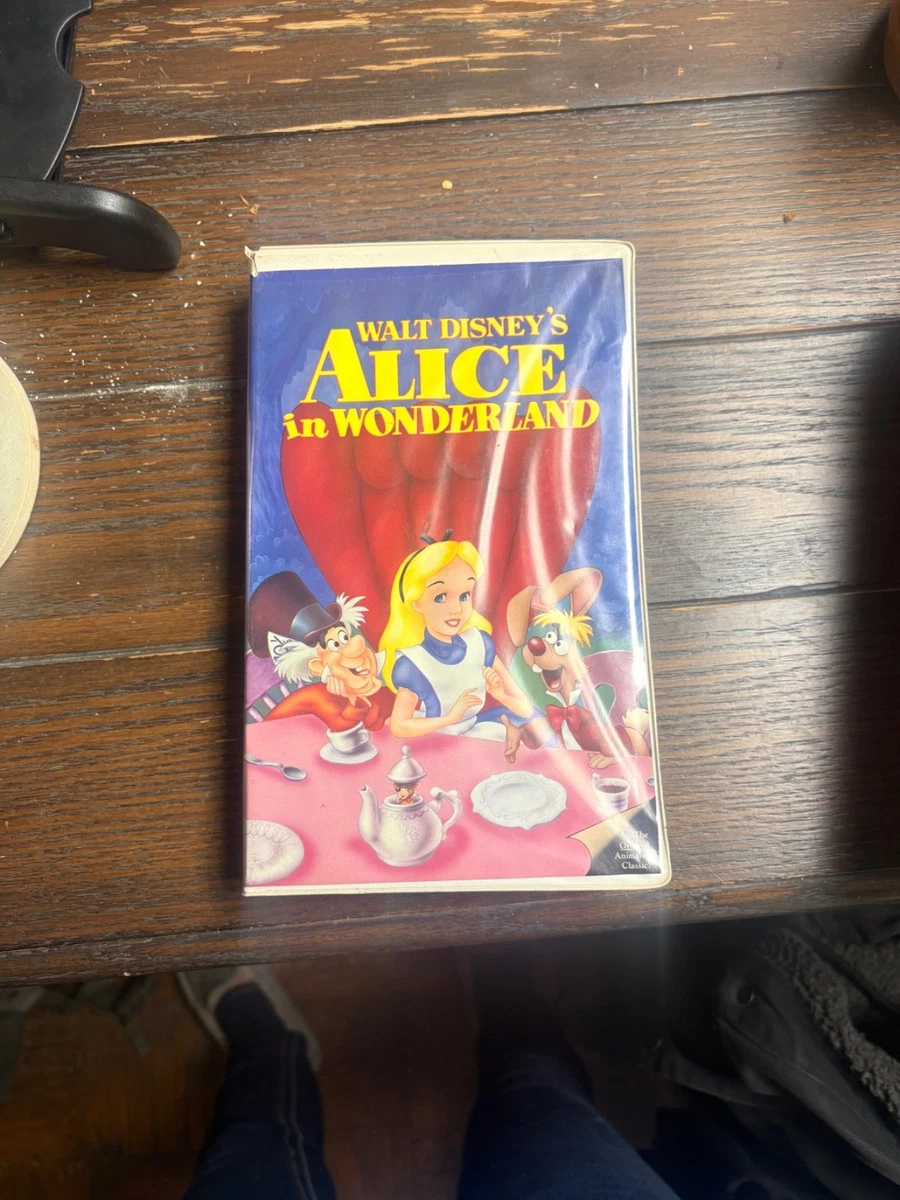 Preços baixos em Animação e animê Alice in Wonderland (1951