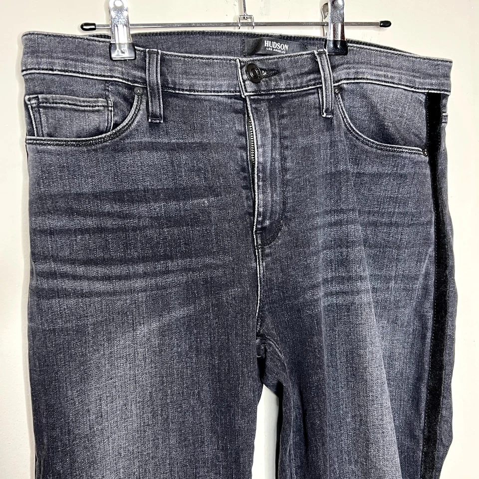 Pantalones de mezclilla gris a rayas de terciopelo recto Nico talla 30 Hudson Jeans para mujer Foto 4 de 4