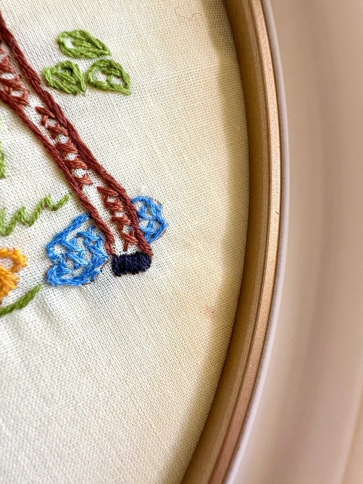 Kit de aguja Paragon vintage enmarcado Disney #0452 'A Baby Is Love' Bambi Foto 4 de 4