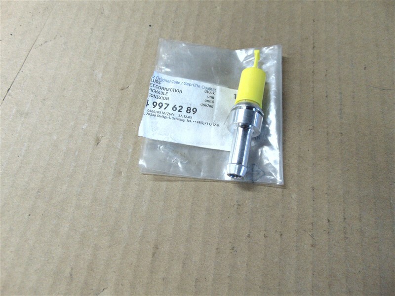 Brand New Plug Socket Connection Genuine Mercedes - A0049976289 | eBay 