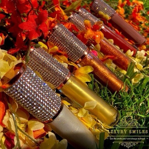 Aromatisierter Lipgloss von Luxury Smiles - Bild 2 von 10