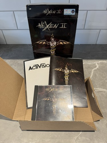 Hexen II 2 PC CD-ROM Game Big Box id Software Raven Activision 1997 - Rare - Foto 4 di 6