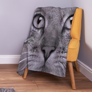 blanket with cats