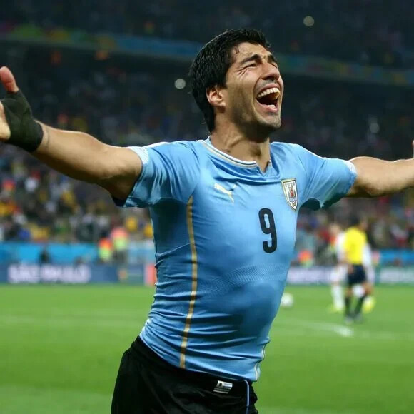 Luis Suarez #9 Uruguay 2014/2015 ORIGINAL Puma Rare Soccer Jersey