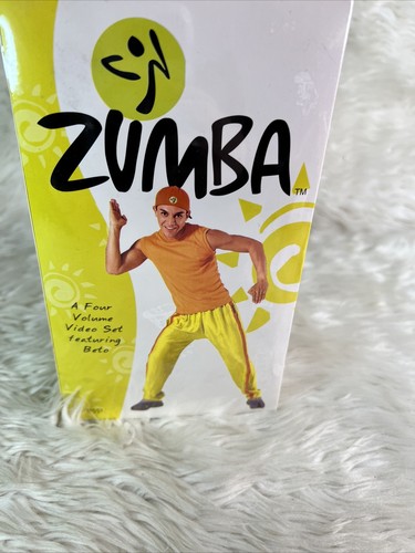 NEW sealed Zumba 4-Tape VHS Set: Steps, Beginners, Advanced, Buns Thighs Abs - Picture 5 of 6