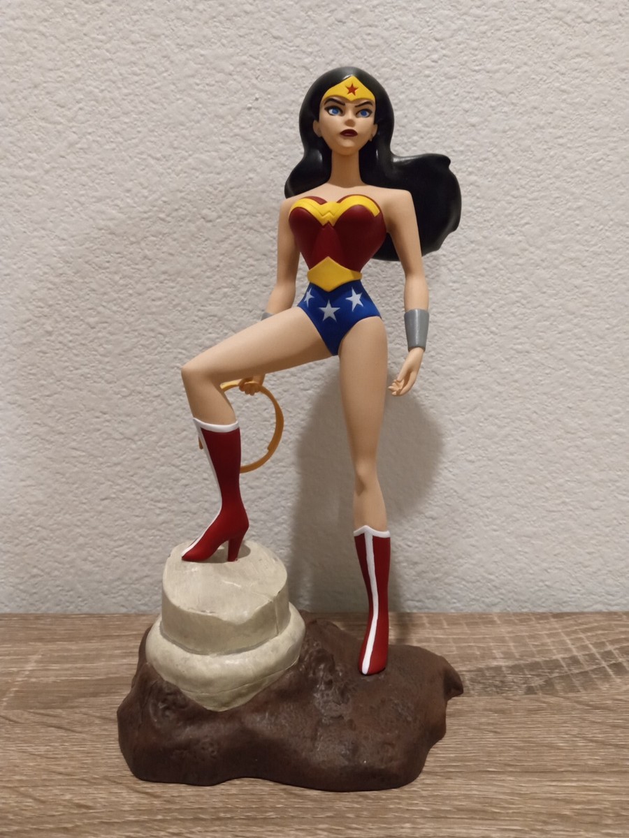 Diamond Select Toys Gallery DC Justice League Unlimited Wonder