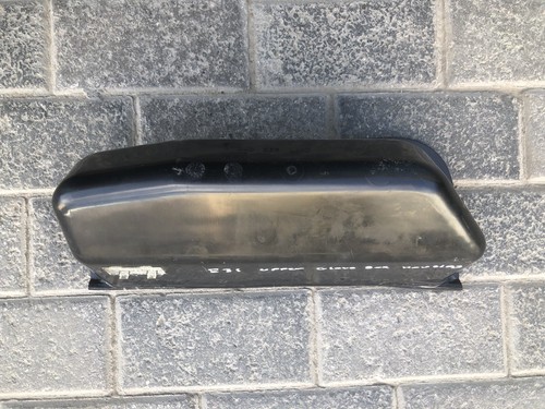 BMW E31, 840ci 850ci 850csi 51161940835 Upper Glove Box Housing 1940835 LHD - Picture 11 of 14