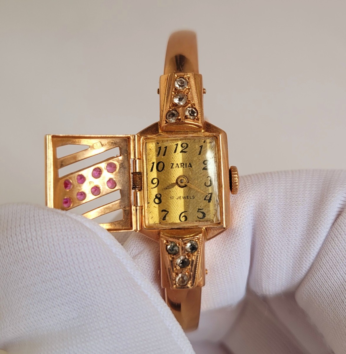 s-l1200.jpg s-l1200.jpg