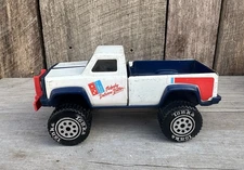 Vintage Tonka Domino's Pizza Delivery Toy Truck 4x4 Good condition