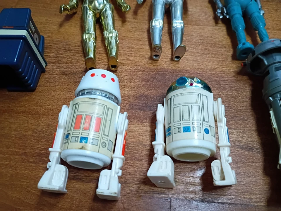 Lote de figuras de acción vintage Star Wars Kenner 1977-1983 2-1B Death Star Droid Power Foto 4 de 4