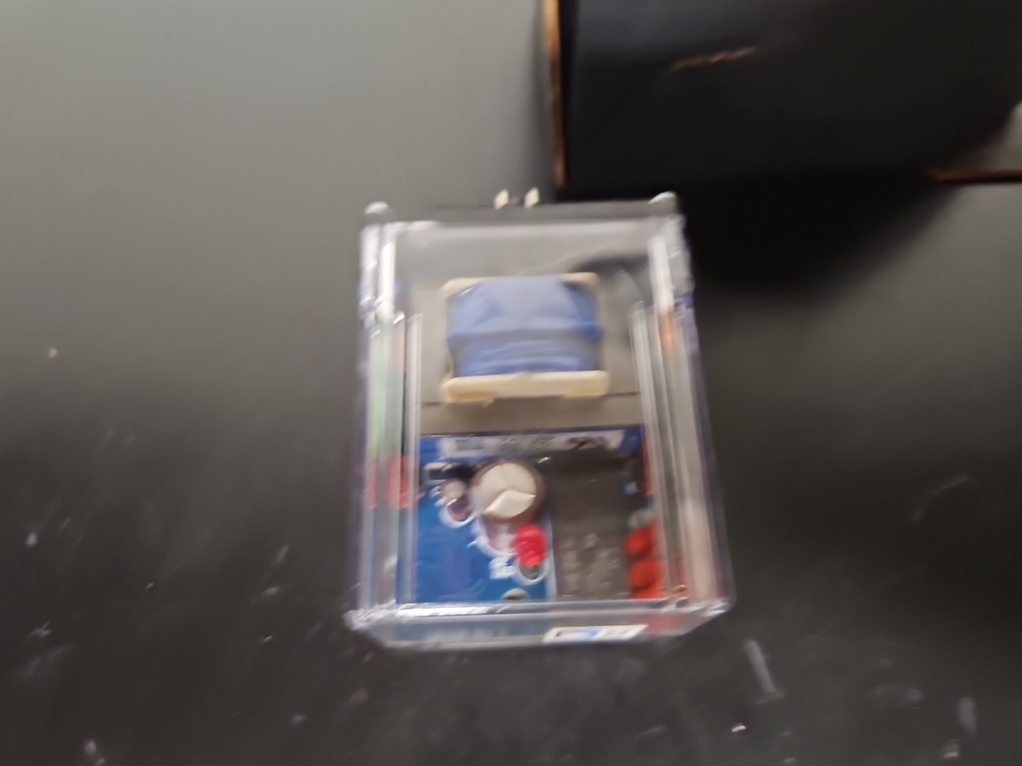 Picture 3 of 6