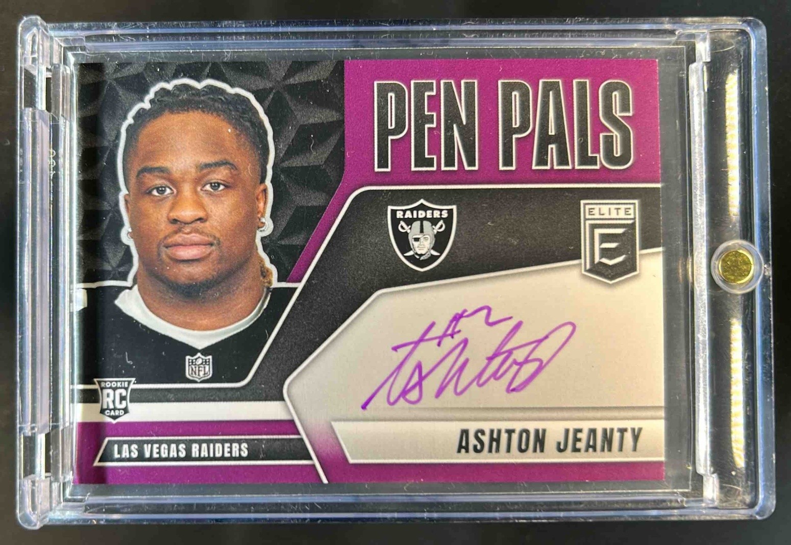 2025 Donruss Elite Ashton Jeanty Pen Pals (Horizontal) RC Purple Ink Auto PP-AJE